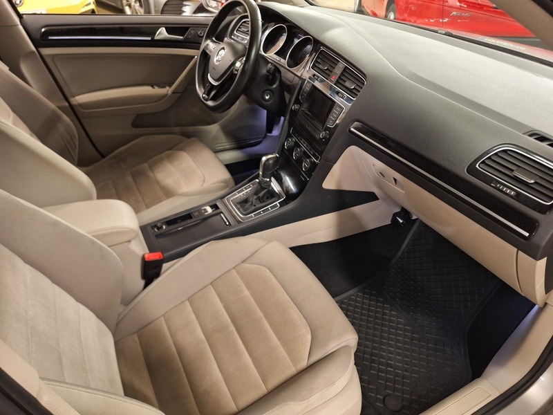 Volkswagen Golf vaihtoauto