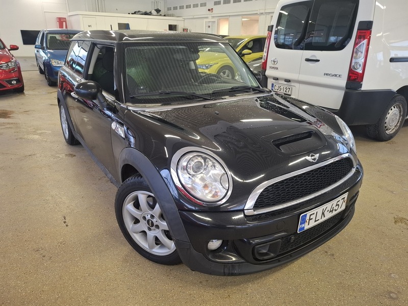 Mini Clubman vaihtoauto