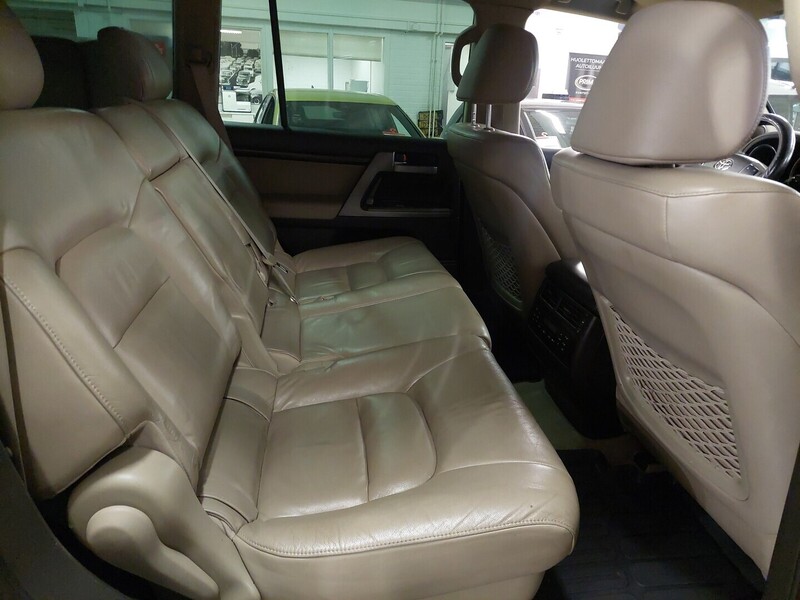 Toyota Land Cruiser vaihtoauto