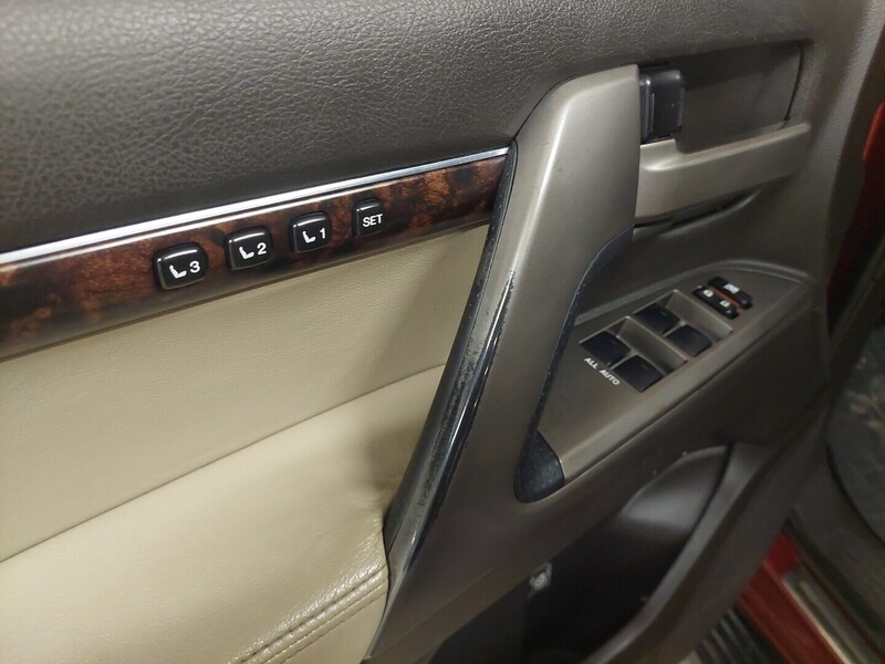 Toyota Land Cruiser vaihtoauto