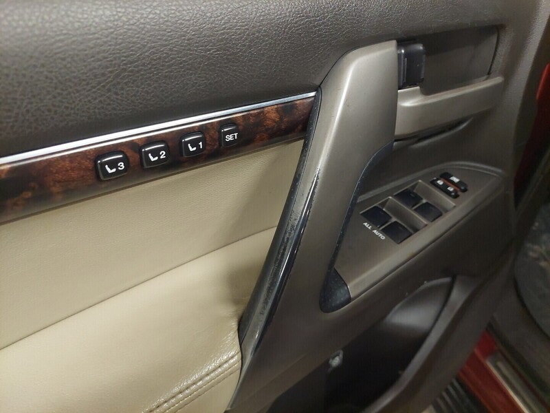 Toyota Land Cruiser vaihtoauto