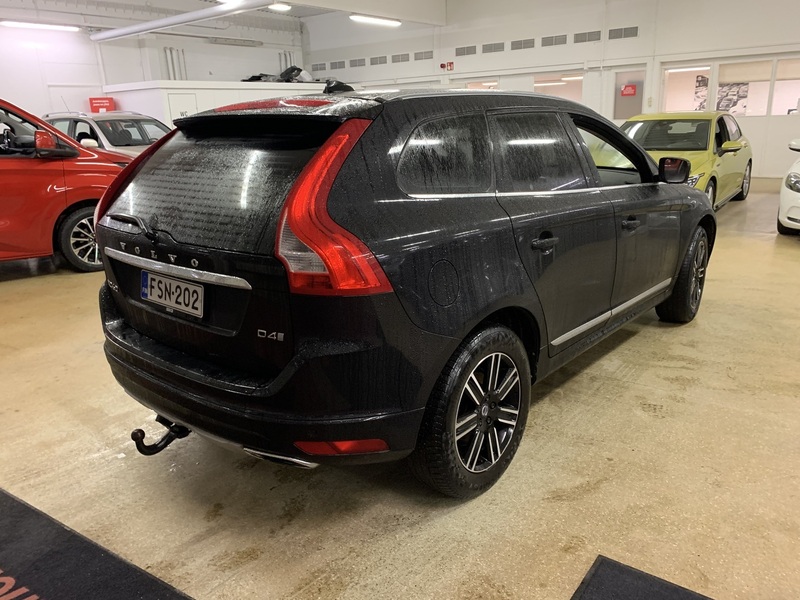 Volvo XC60 vaihtoauto