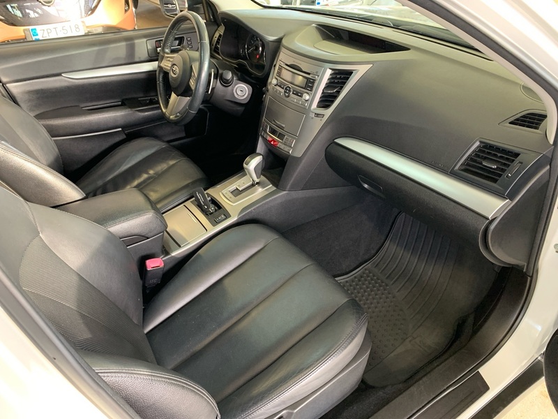 Subaru Outback vaihtoauto