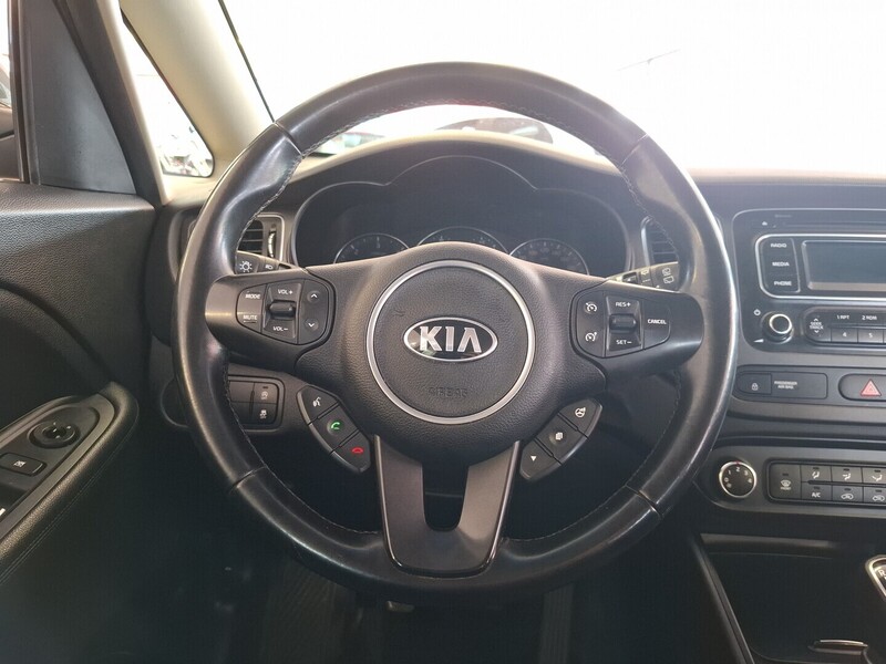 Kia Carens vaihtoauto