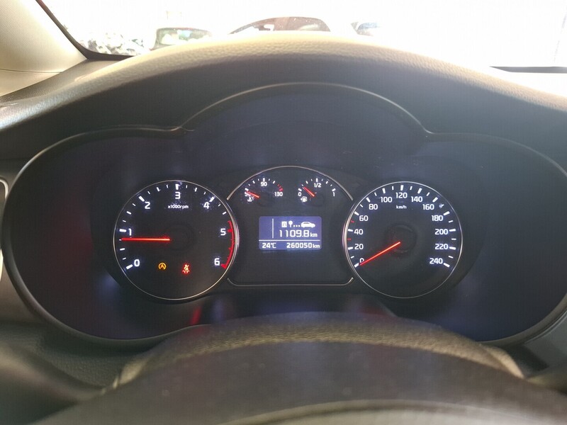 Kia Carens vaihtoauto