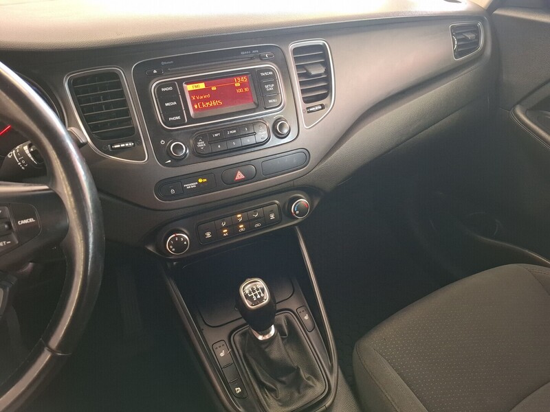 Kia Carens vaihtoauto