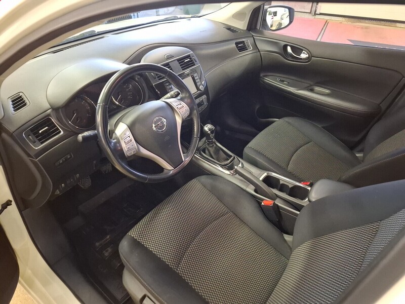 Nissan Pulsar vaihtoauto