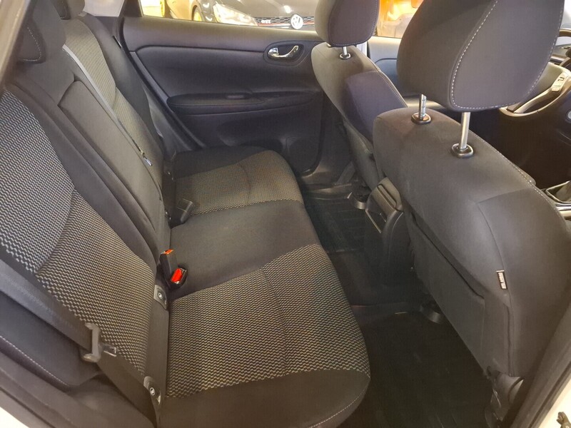 Nissan Pulsar vaihtoauto