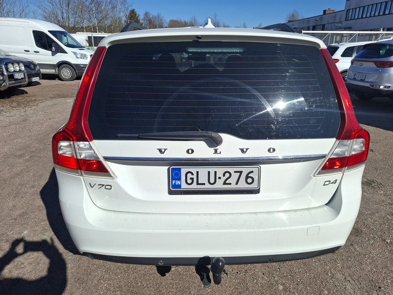 Volvo V70 vaihtoauto