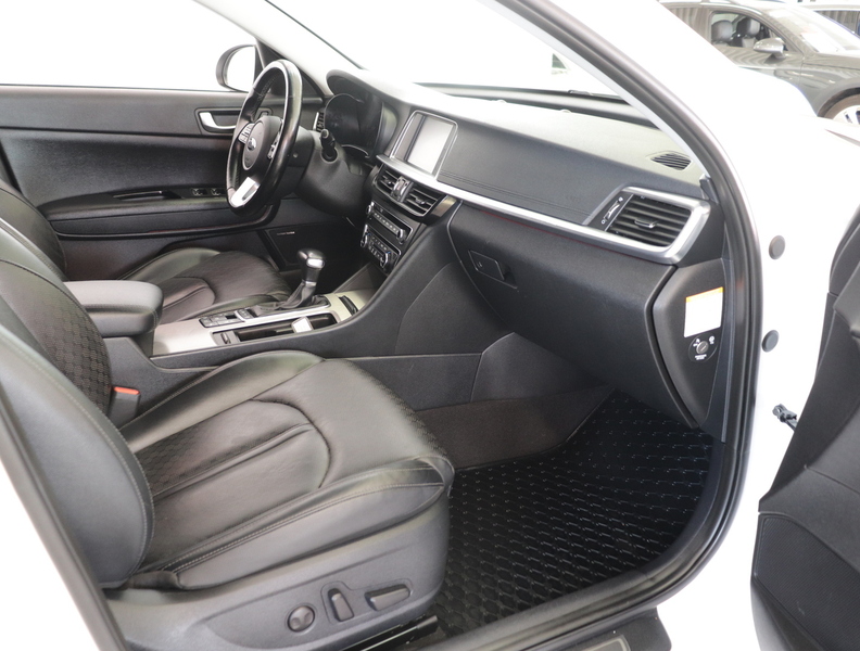Kia Optima vaihtoauto