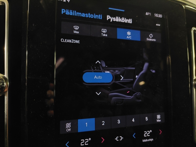 Volvo C40 vaihtoauto