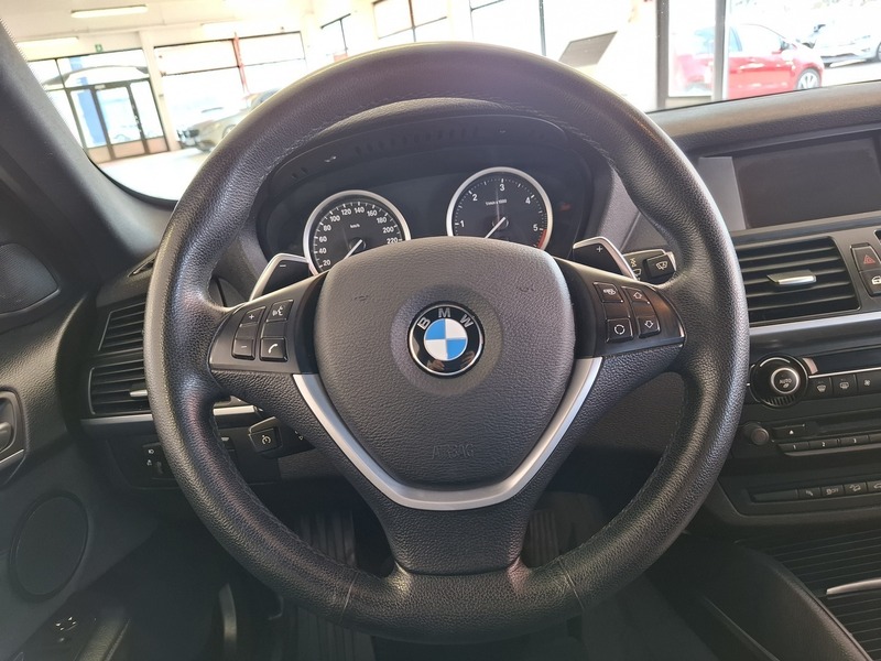 BMW X6 vaihtoauto