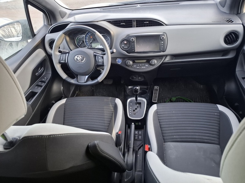 Toyota Yaris vaihtoauto