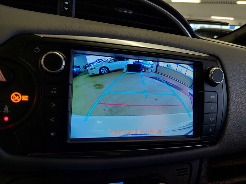 Toyota Yaris vaihtoauto