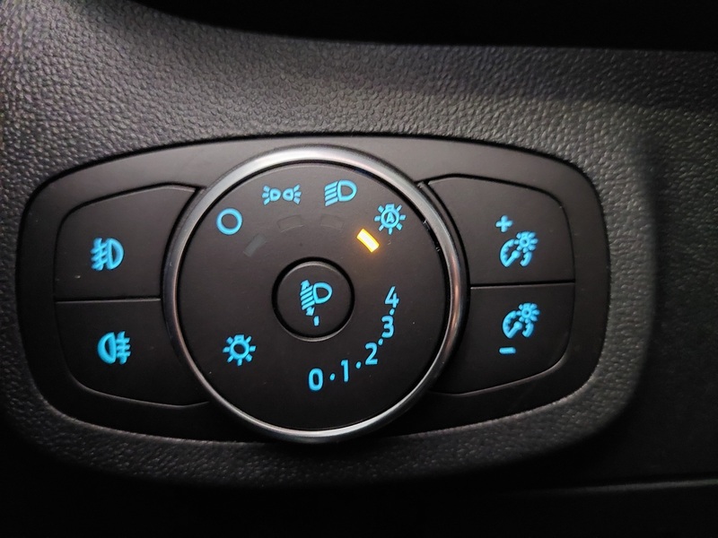 Ford Fiesta vaihtoauto