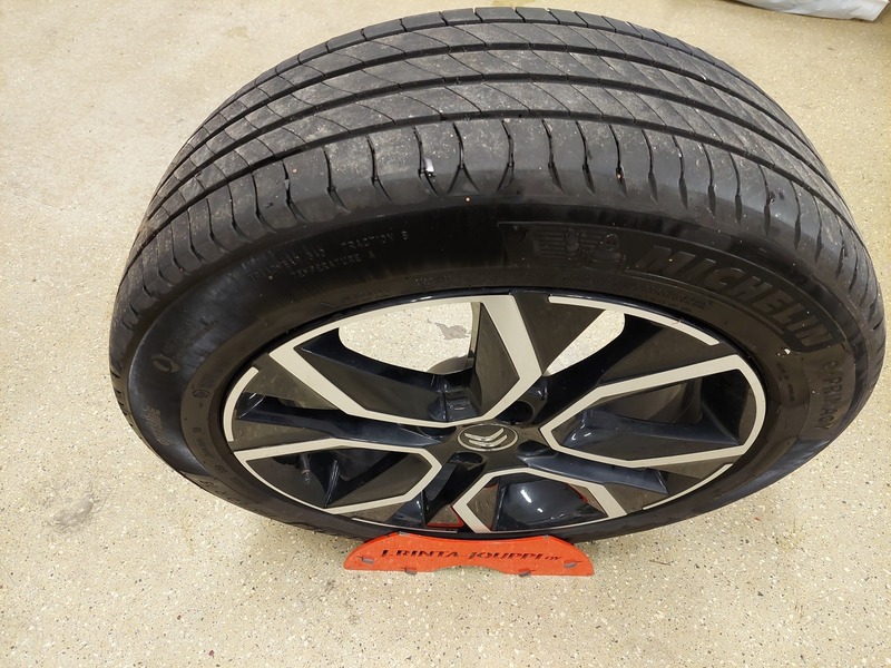 Citroën ë-C4 vaihtoauto