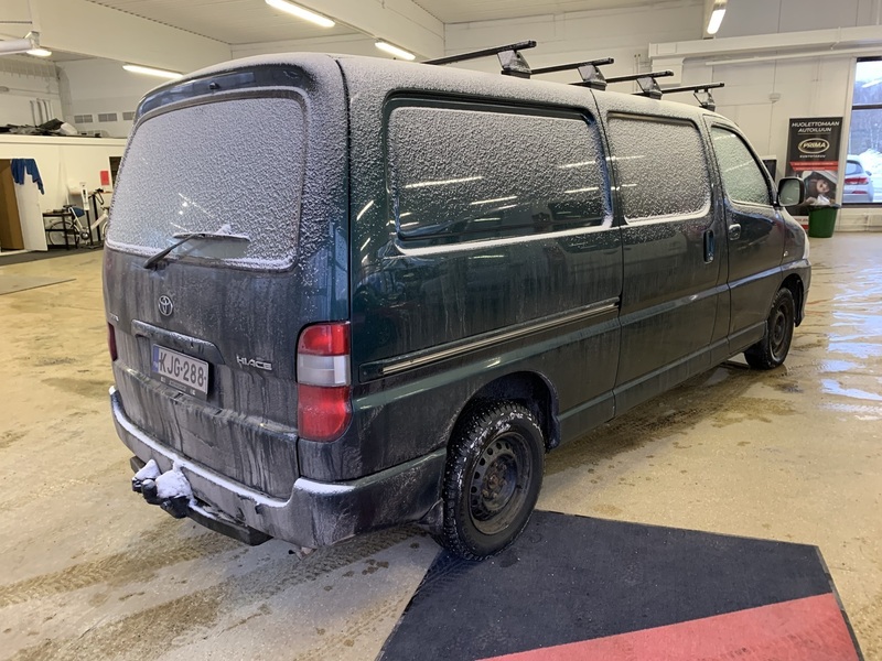 Toyota Hiace vaihtoauto