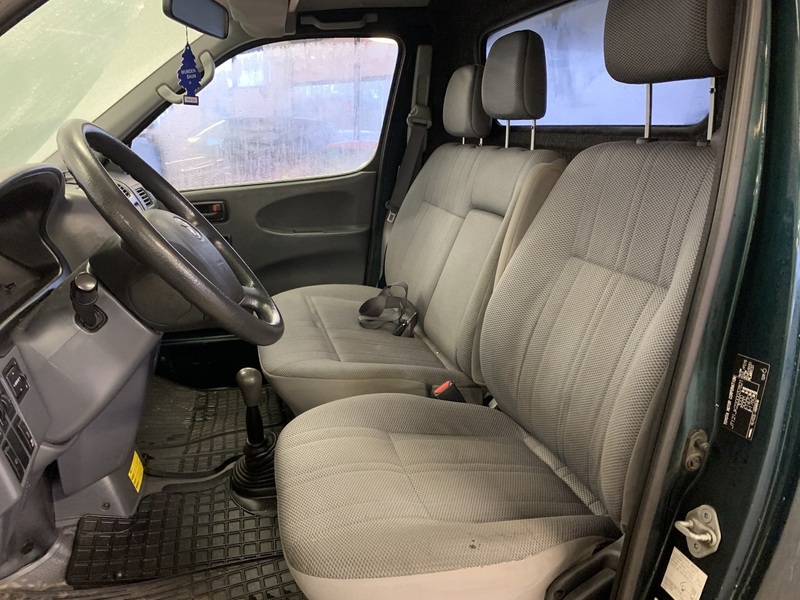 Toyota Hiace vaihtoauto