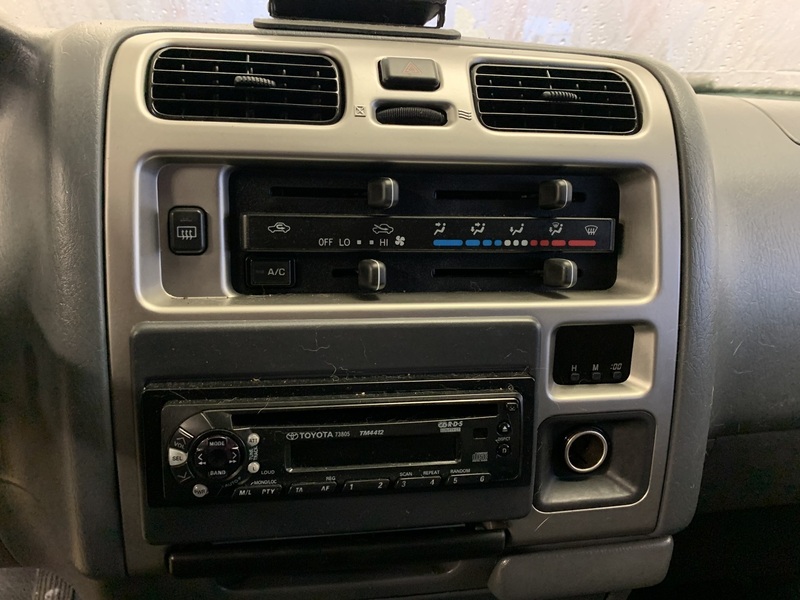 Toyota Hiace vaihtoauto