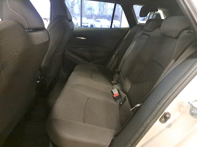 Suzuki Swace vaihtoauto