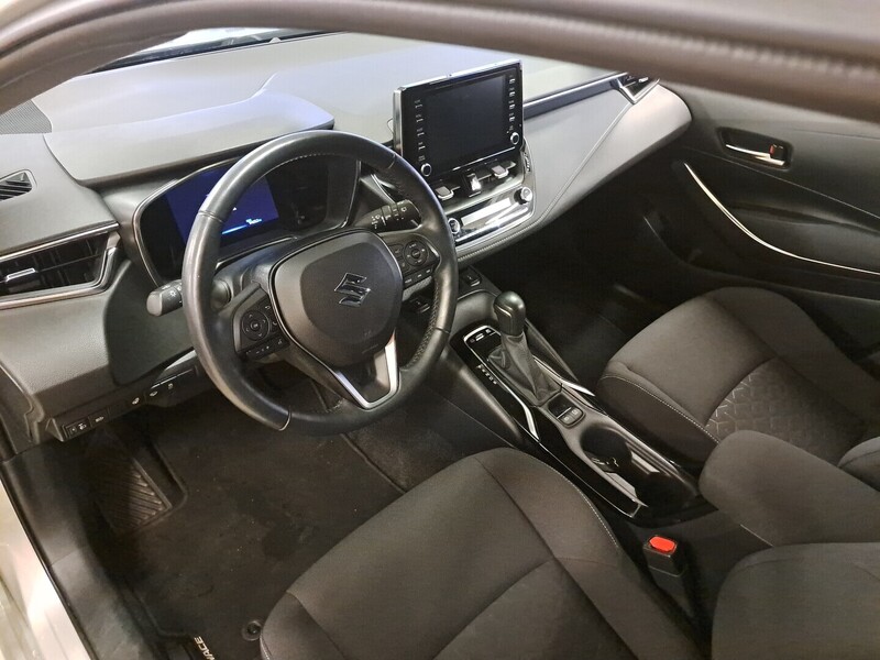 Suzuki Swace vaihtoauto