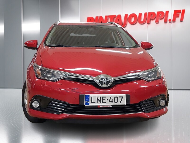 Toyota Auris vaihtoauto