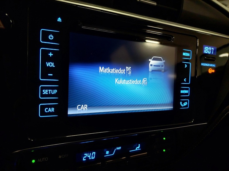 Toyota Auris vaihtoauto