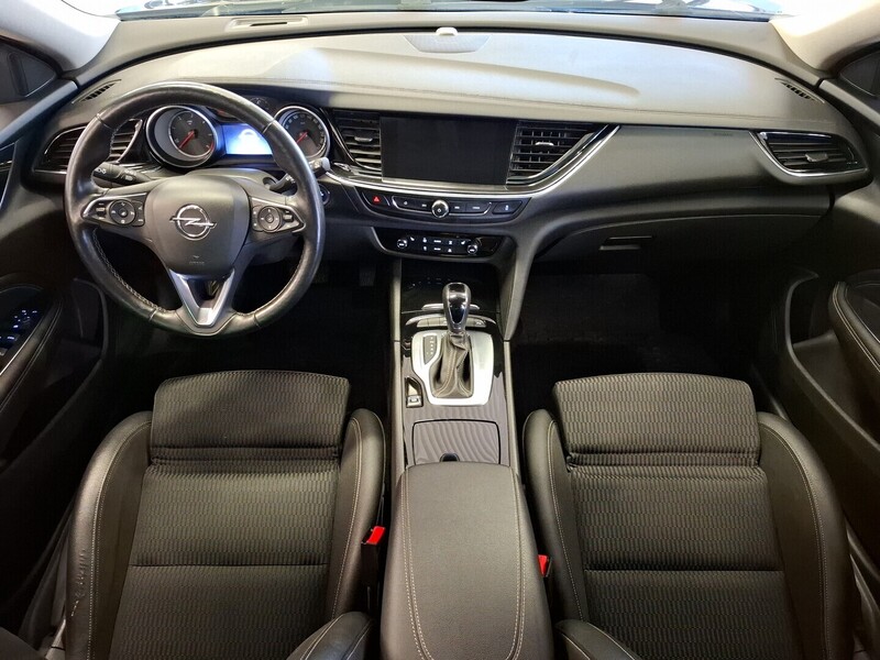 Opel Insignia vaihtoauto