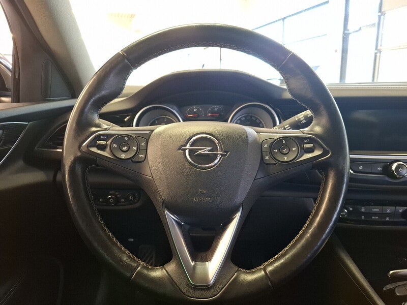 Opel Insignia vaihtoauto