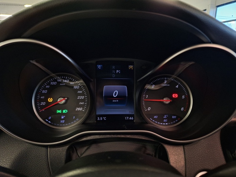 Mercedes-Benz C vaihtoauto