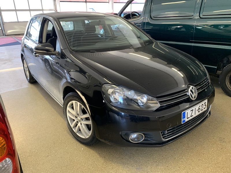 Volkswagen Golf vaihtoauto