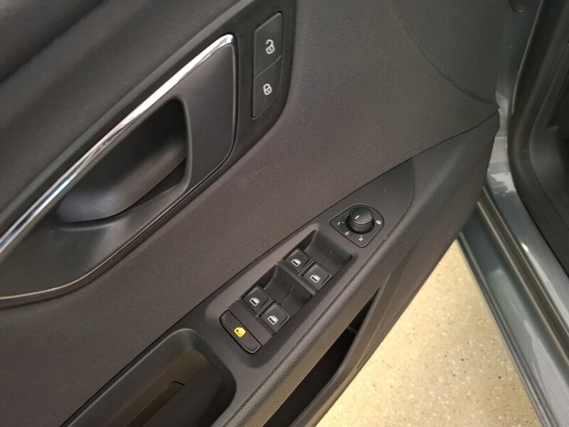 SEAT Leon vaihtoauto