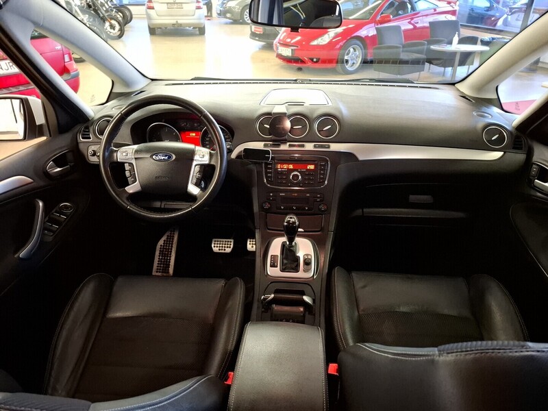 Ford S-MAX vaihtoauto