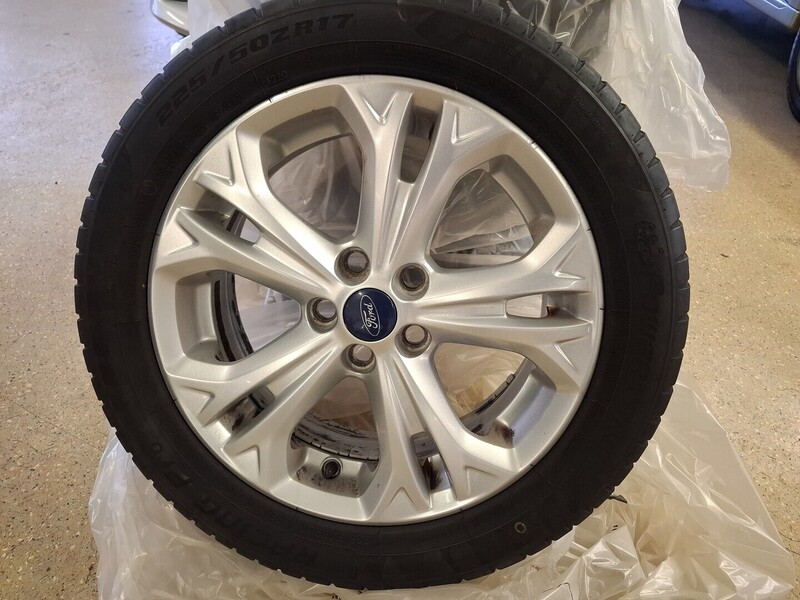 Ford S-MAX vaihtoauto