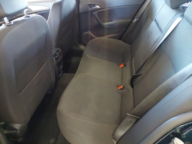 Opel Insignia vaihtoauto