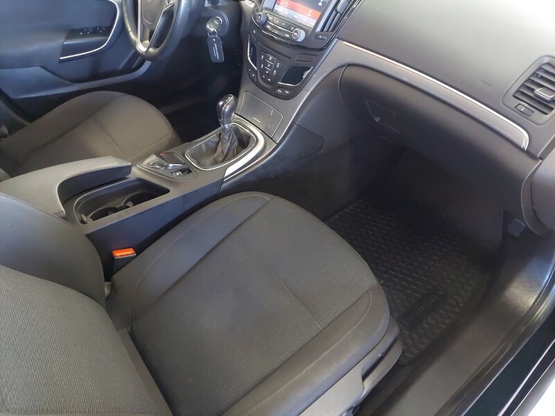 Opel Insignia vaihtoauto