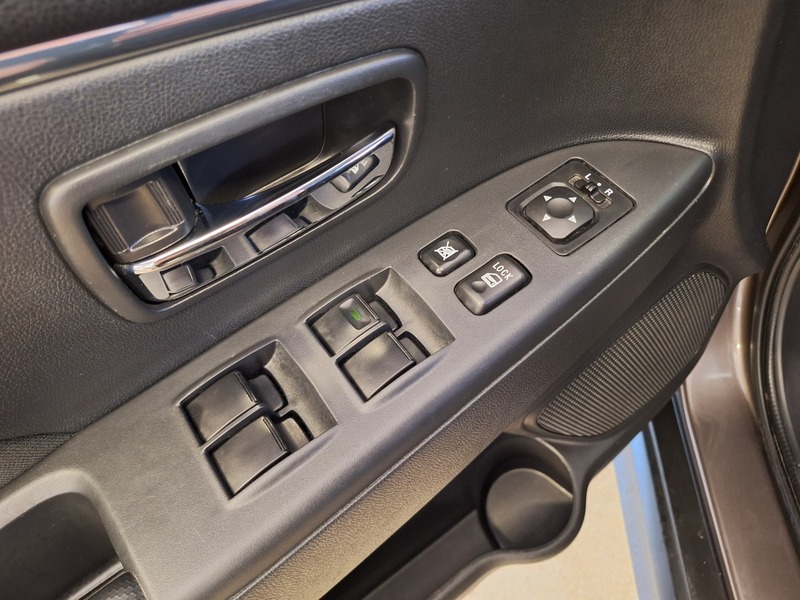 Mitsubishi ASX vaihtoauto