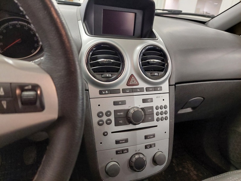 Opel Corsa vaihtoauto