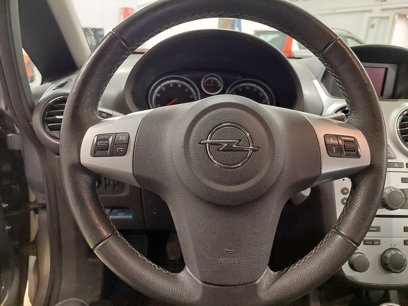 Opel Corsa vaihtoauto