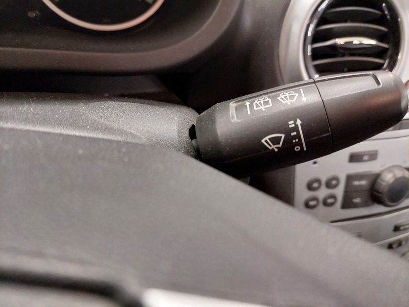 Opel Corsa vaihtoauto