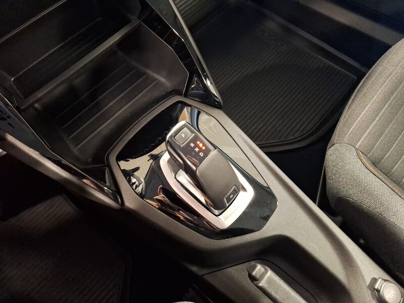 Peugeot 2008 vaihtoauto