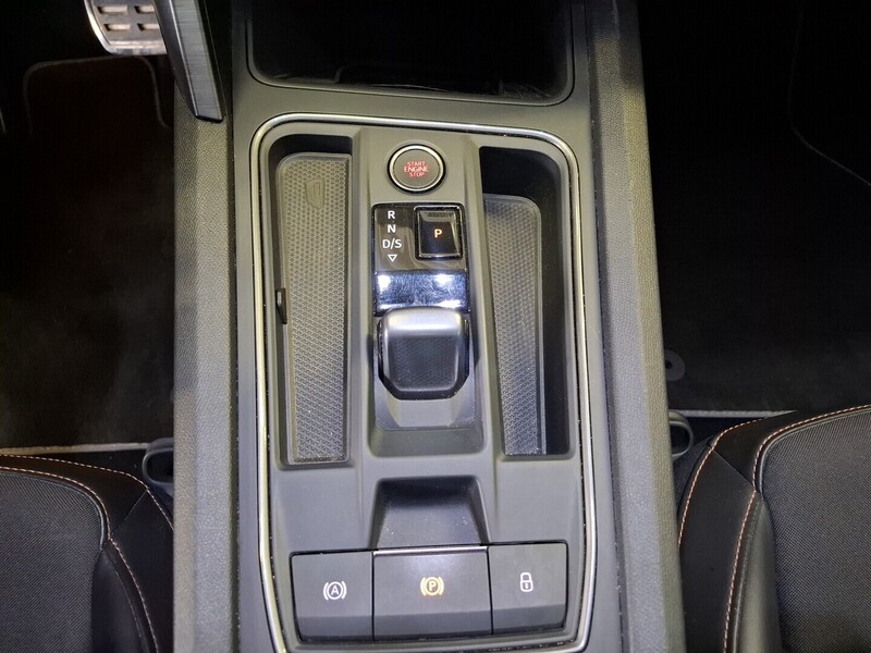 Cupra Leon Sportstourer vaihtoauto