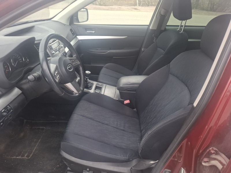 Subaru Legacy vaihtoauto