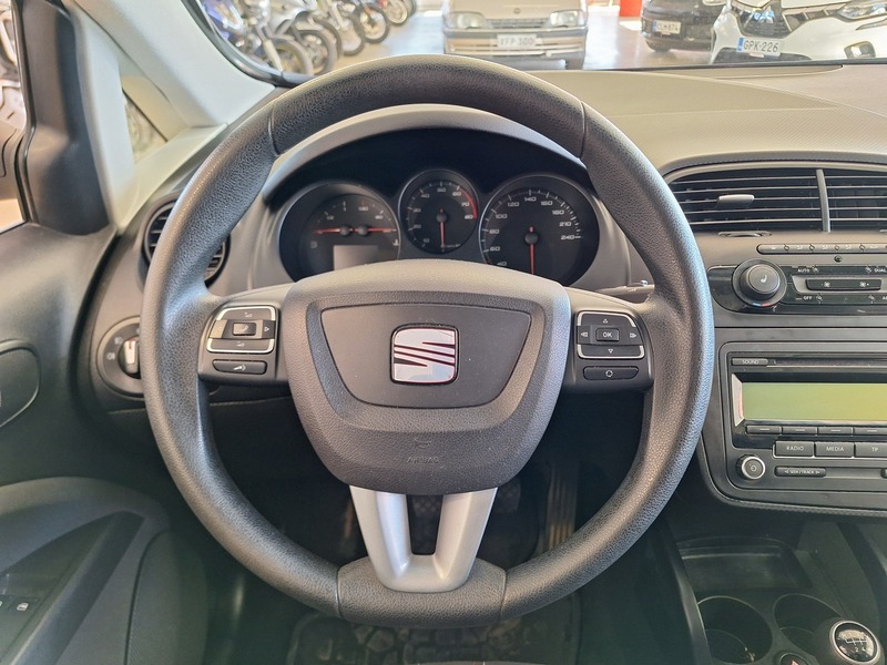 SEAT Altea XL vaihtoauto