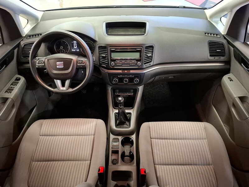 SEAT Alhambra vaihtoauto