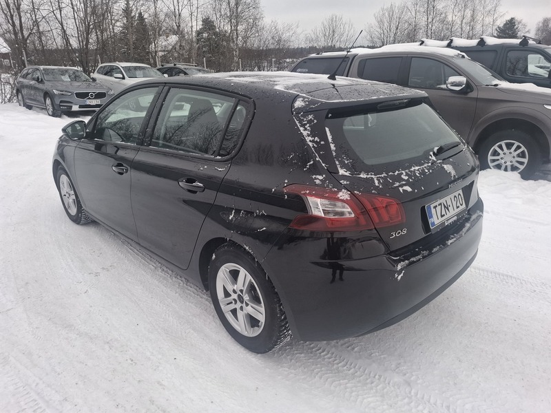 Peugeot 308 vaihtoauto