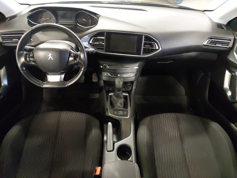 Peugeot 308 vaihtoauto