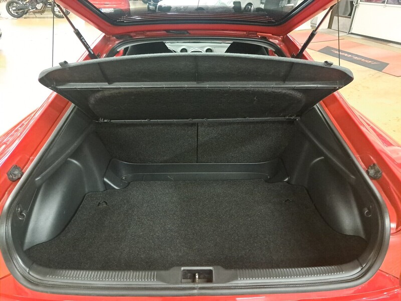 Toyota Celica vaihtoauto