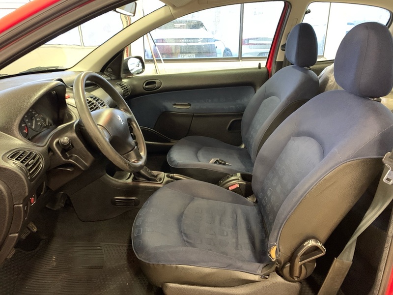 Peugeot 206 vaihtoauto