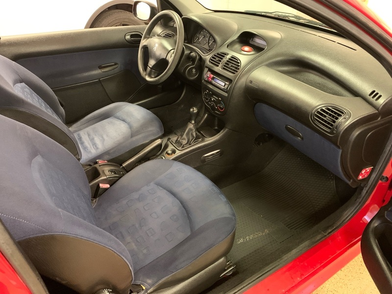 Peugeot 206 vaihtoauto